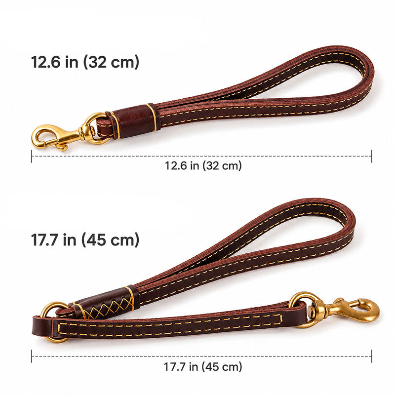Short traffic dog leash in two lengths, 12.6 in (32 cm) and 17.7 in (45 cm), laid out with measurements